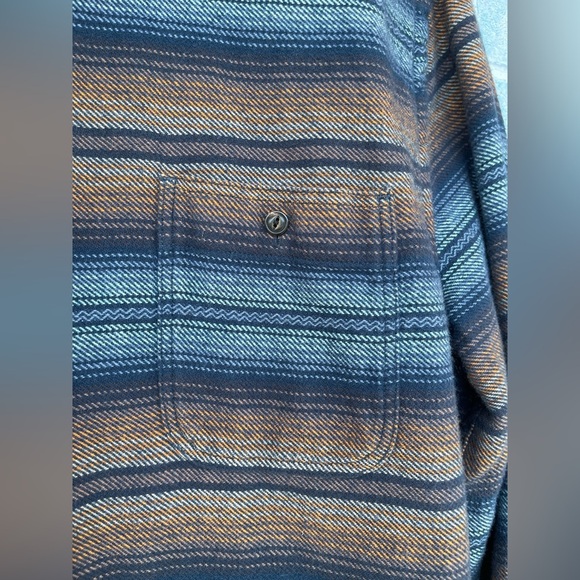 FAHERTY Seaview Shirt  in Deser Sunset Large - Picture 3 of 11